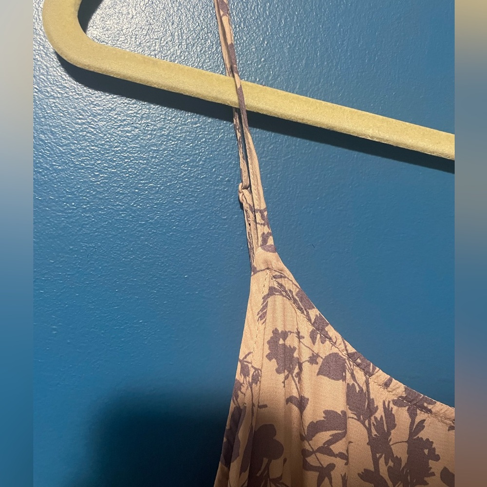 A New Day Lavendar Floral Dress - Picture 4 of 7